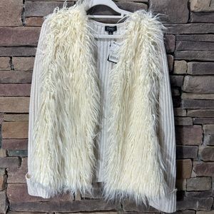 NWT Jones New York Fuzzy Front Sweater Sz L